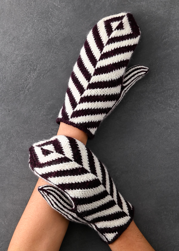 Ainur Berkimbayeva For Purl Soho: Herringbone Mittens | Purl Soho